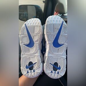 Nike air shoes white and blue size 5Y